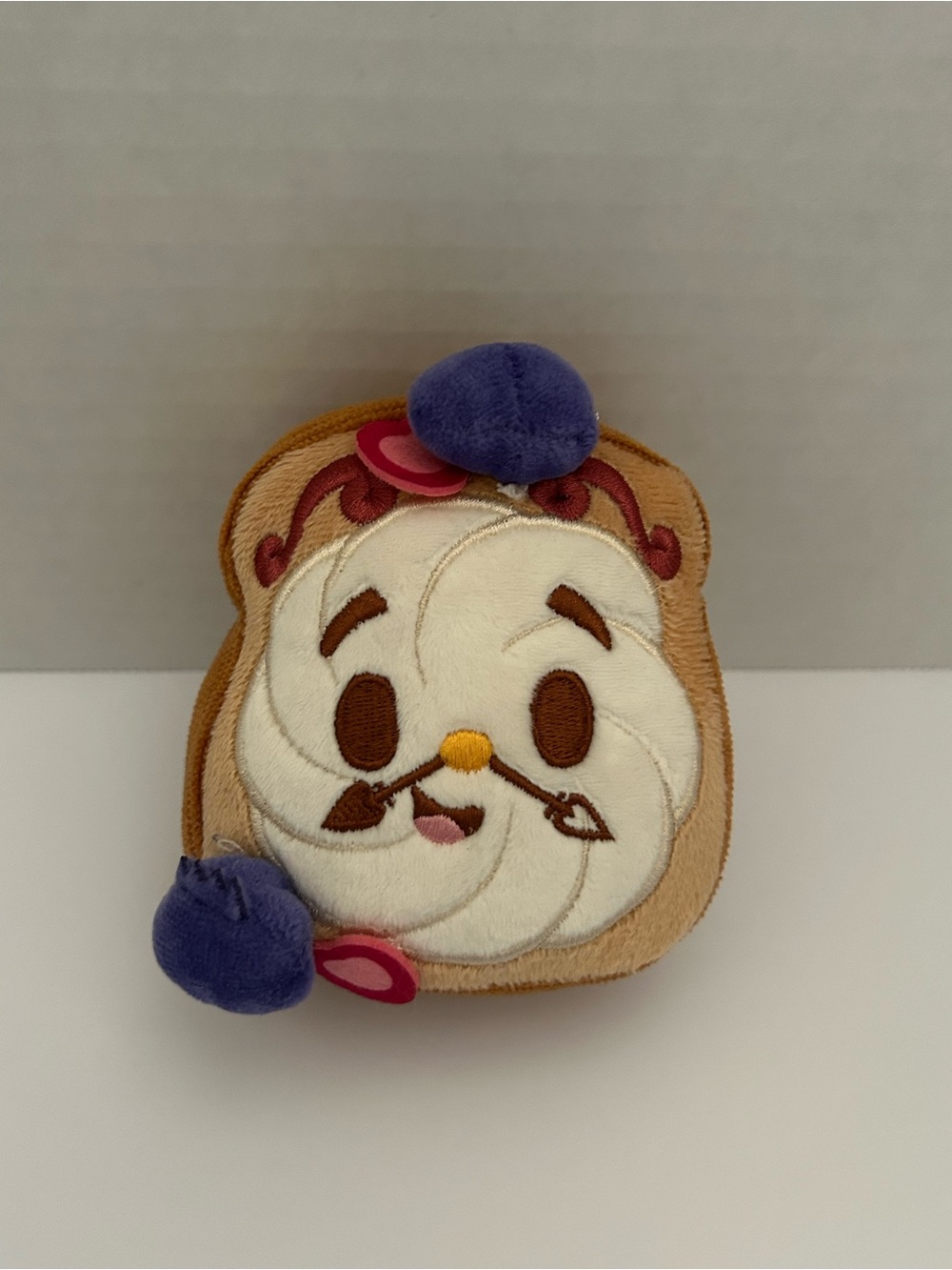 Disney Munchlings Global Gourmet Berry French Toast‎ COGSWORTH Plush Scented New